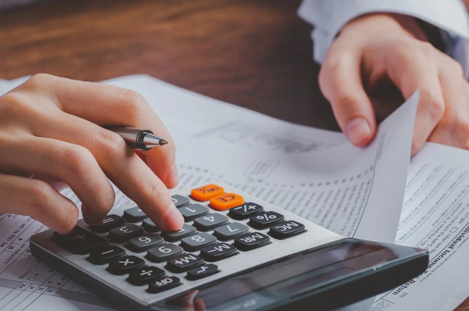 Налоговые нарушения: от стоматологии до такси – как МНС выявляет скрытые доходы? Рассказал Дмитрий Кийко