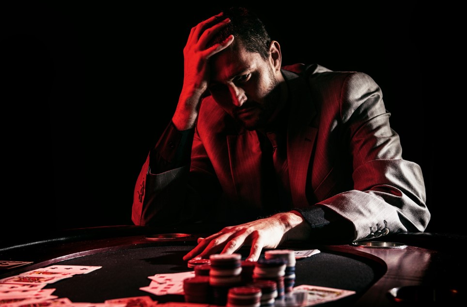 Вниманию физических лиц, участвующих в азартных играх!