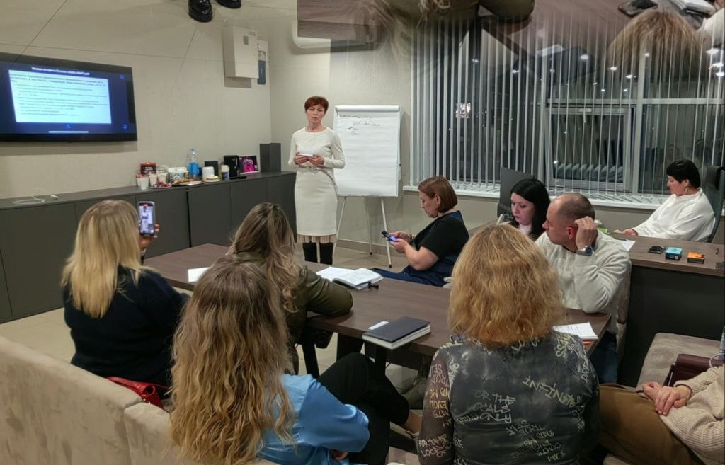 Налоговые консультанты не только учат, но и сами учатся