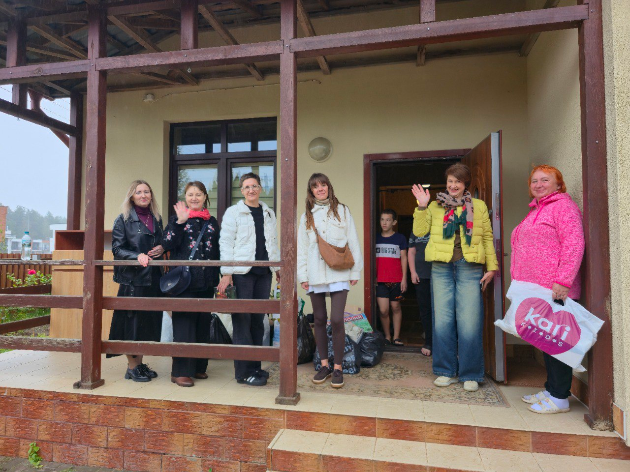 Ко Дню матери налоговые консультанты приняли участие в благотворительных мероприятиях