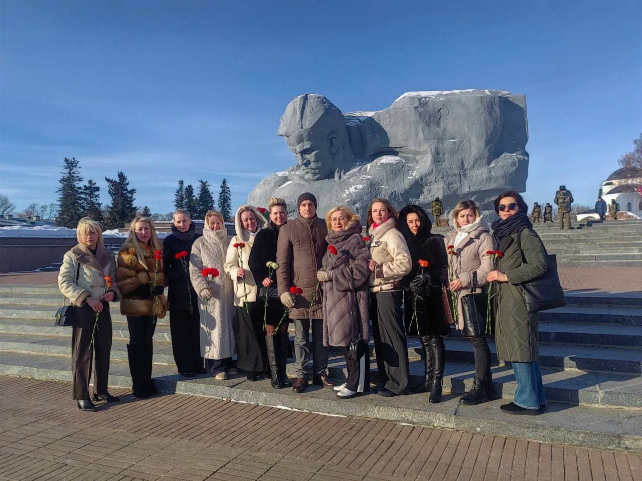 В преддверии Дня защитников Отечества: память и единство в Брестской крепости